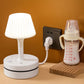 Lampada da notte con prese AC e porte USB